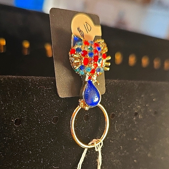 Colorful Cat Brooch with Gold Accents - Picture 2 of 4